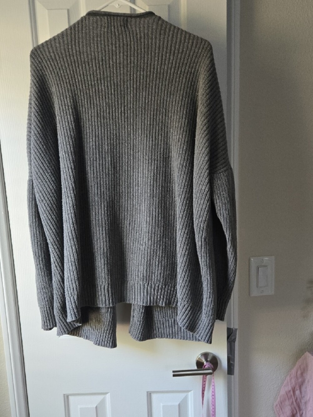 Universal Thread Gray Ribbed Open-Front Cardigan with Pockets- Plus Size - Picture 7 of 11